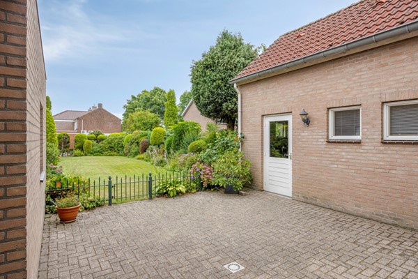 Medium property photo - Sint Barbaraweg 72, 6024 AV Budel-Dorplein